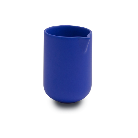 Cylindrical jug