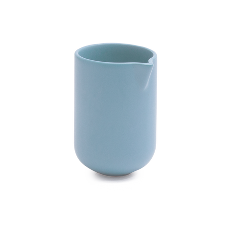 Cylindrical jug