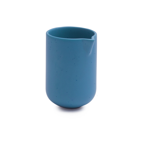 Cylindrical jug